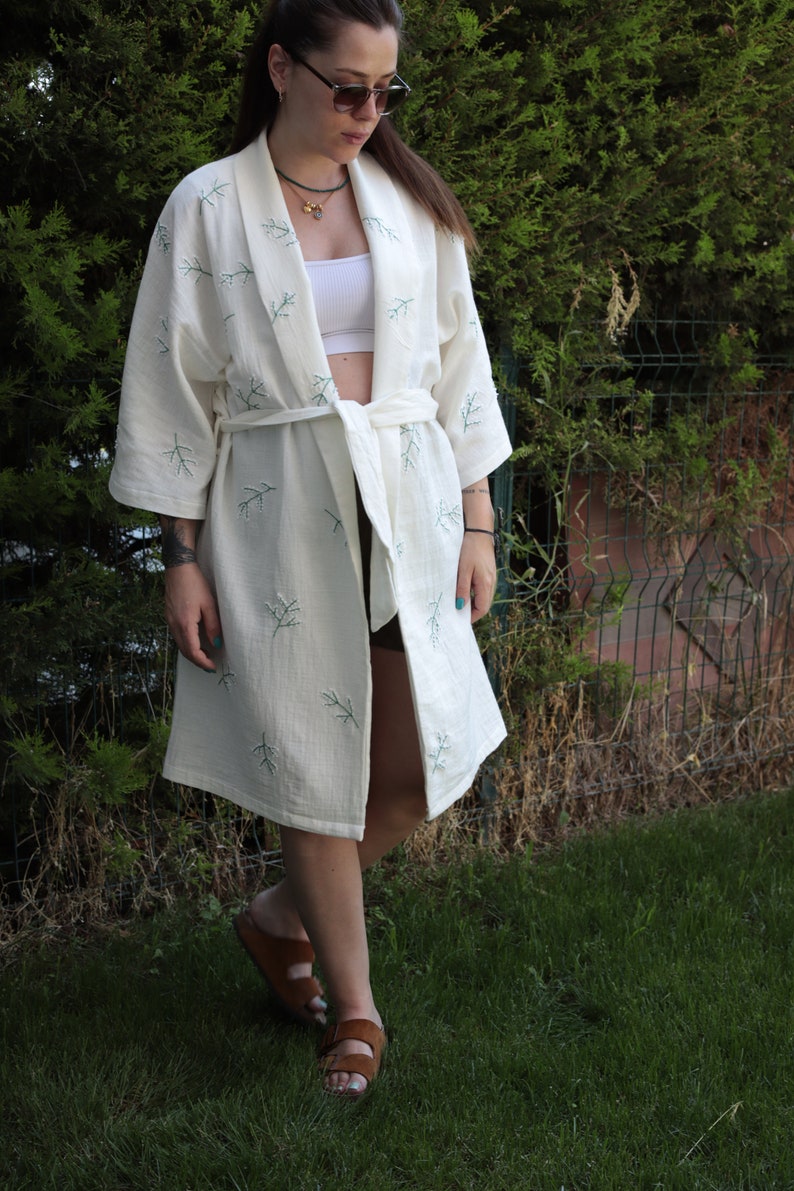 Muslin Kimono with floral embroidery Kimono Cardigan Handmade Festival Kimono Floral bohemian kimono image 5