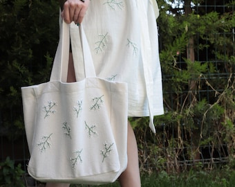 Hand Embroidered Tote Bag, Floral  Shoulder Bag , Beach Bag