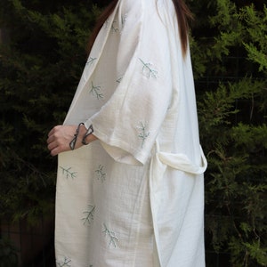 Muslin Kimono with floral embroidery Kimono Cardigan Handmade Festival Kimono Floral bohemian kimono image 2