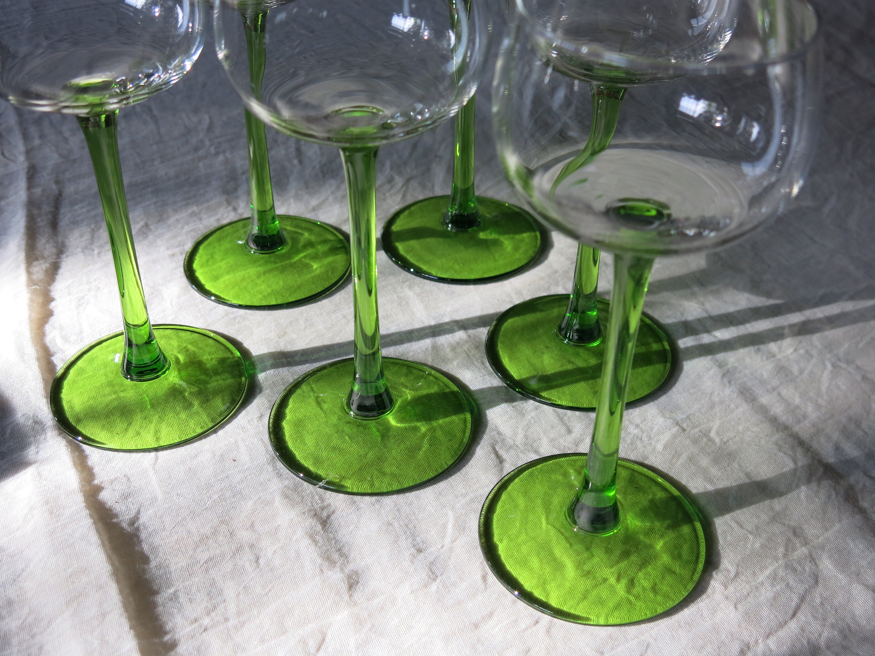 6 Alsatian wine glasses with green stems – Chez Pluie