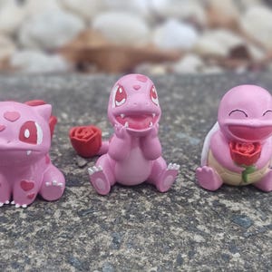 Valentines Bulba | Valentines Charmander | Valentines Squirtle Pocket | Monster | Ornament | Valentines Day | Hand painted | Scrazyone