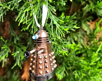 Extermination Robot | Time | Lord | Doctor | Ornament | Christmas | Hand painted