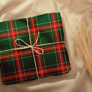 Papier cadeau tartan rouge et vert, rouleau de papier cadeau Noël tartan, papier cadeau écossais