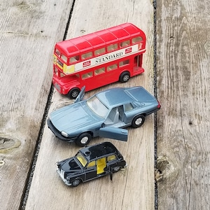 Corgi london bus - Etsy 日本