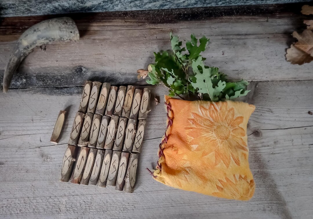 25 Elder Futhark Piece Oak Wood Runes With Full Grain Cow Hide Hand ...