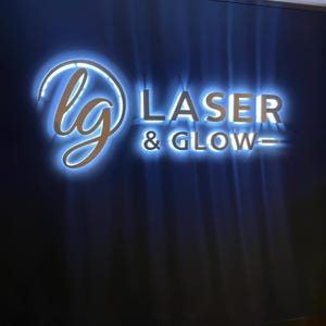 Wandlogo-Schild für den Empfangsbereich, individuelles 3D-Metall-LED-Firmenbranding