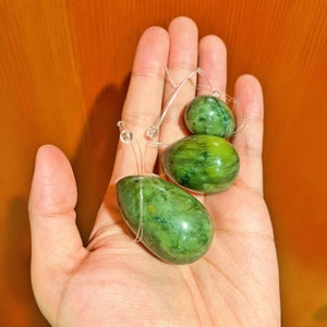 Jade Massage Eggs, Cold Massage Jade Eggs, Freezing Feeling, Massage Balls (Set of 3 Eggs)