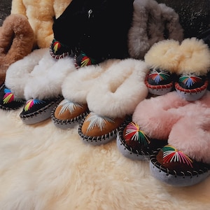 Women's Sheepskin Slippers FOLK Traditional bamboshe Sheepskin Slippers Moccasin wool slippers  Lucky dip fall sheepskin slippers
