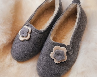 Women's Slippers Felt natural sheep wool ballerina Flower