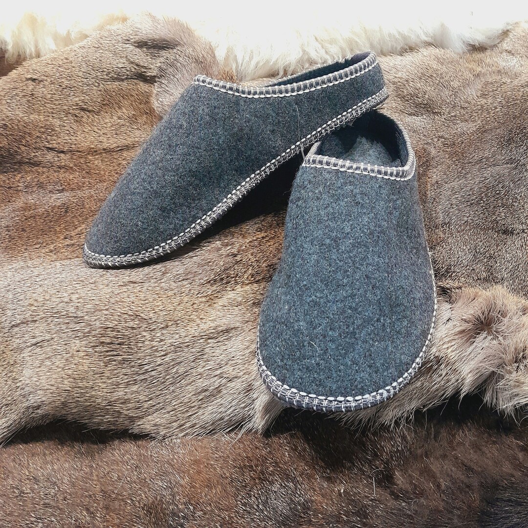 mens felt slippers