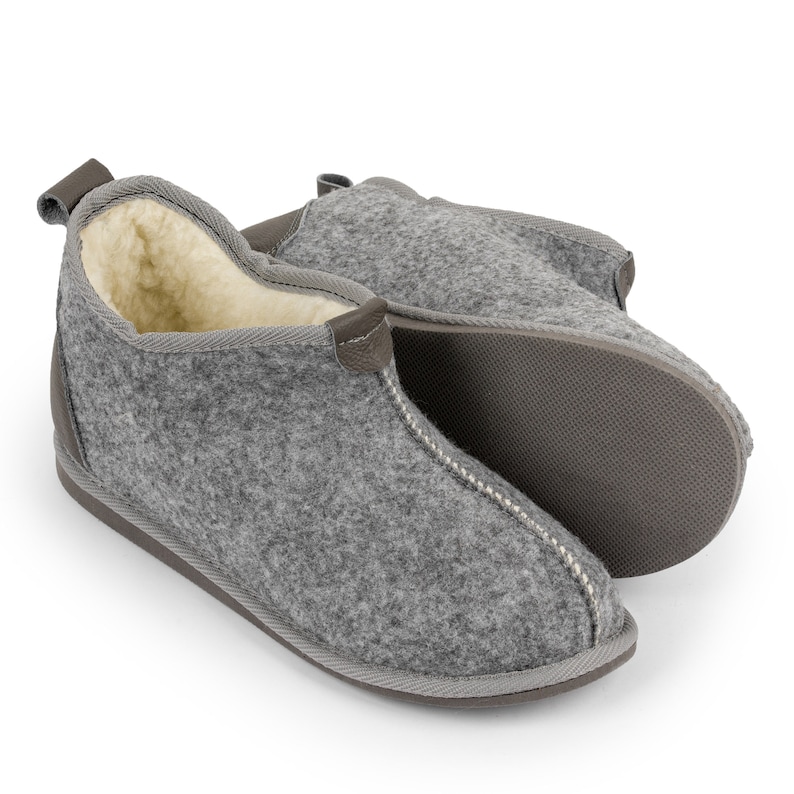 Men's Slippers light felt & 100% natural pure sheeps wool image 9
