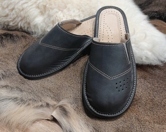 Men's Summer Slippers Leather Mules Leather Lightweight House Slip on Footwear
