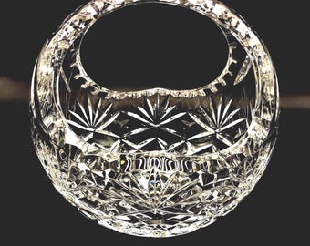 Vintage Lead Crystal Basket – Clear Cut Diamond Design – 24% Lead Crystal, Made in Poland