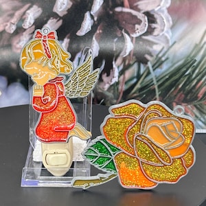Vintage - Christmas Nightlight – Praying Girl Angel & Rose – Faux Stained Glass – 3 Piece Interchangeable Set
