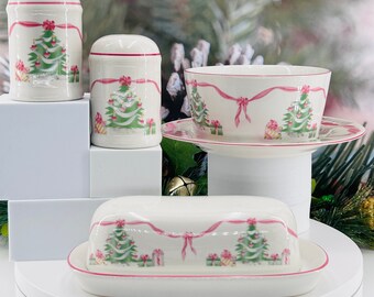 Vintage - Sango - &quot;Home for Christmas&quot; Hostess Set - 6Pc - 1992 - Butter Dish, Gravy Boat, Salt & Pepper - w/ Box
