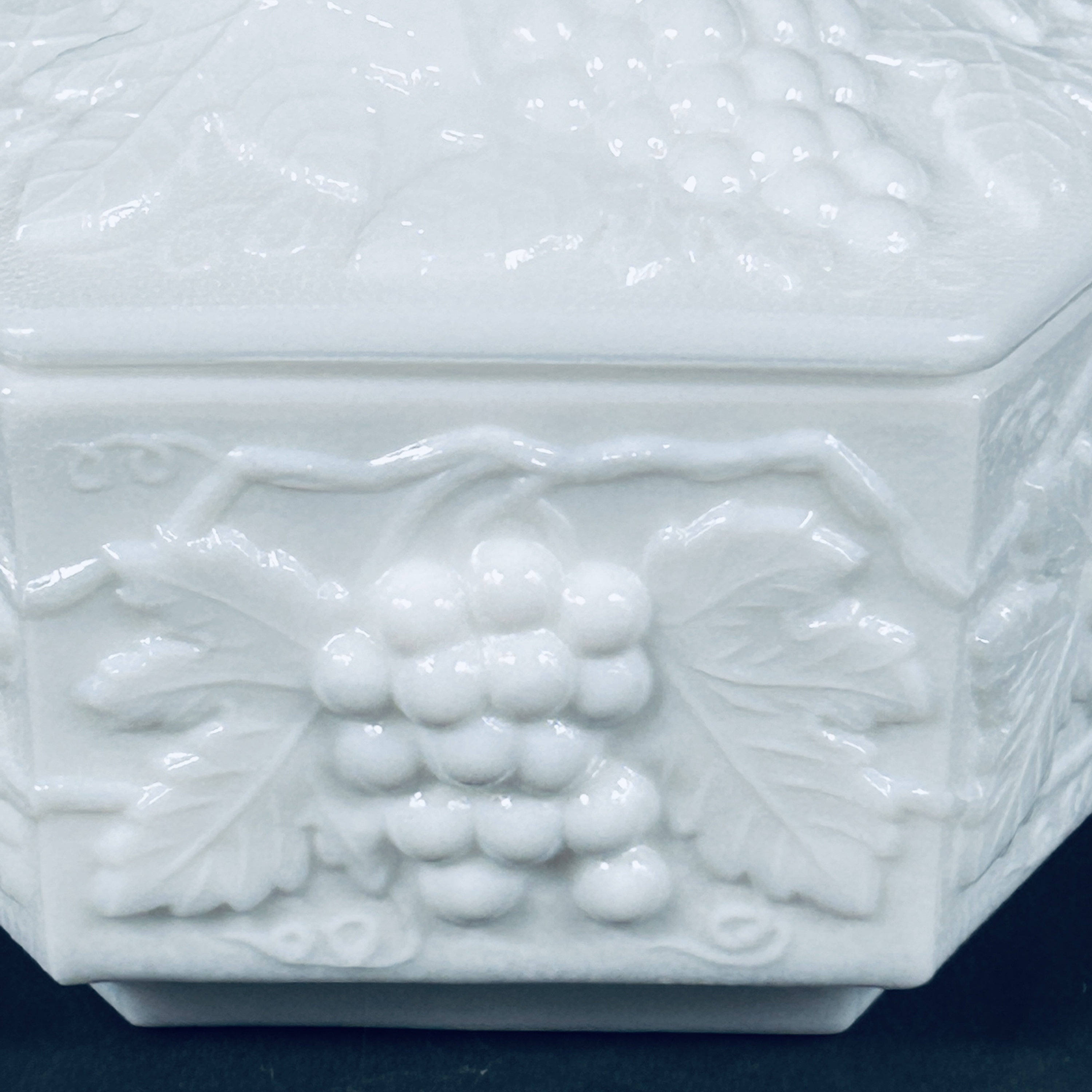 Vintage Imperial Glass Co Hexagon Shape Grape Pattern Candy Dish With