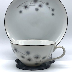 Vintage Creative Fine China Tea Cup & Saucer – Platinum Star Burst Pattern 1014