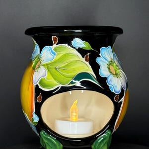 Vintage -Blue Sky Clayworks Ceramic Wax Burner – Jeanette McCall 2004 – Hand Painted Floral Oil Warmer – Tea Light Wax Melt Burner