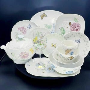 Vintage Lenox - Butterfly Meadow Porzellan Kollektion von Louise Le Luyer - Frühling/Sommer Geschirr