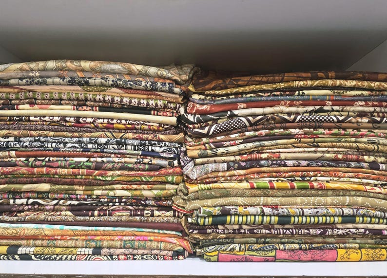 Vintage Silk Sari Fabric Scrap Bundle: Crafting Squares image 4