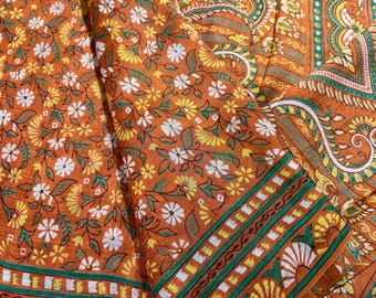 Vintage Floral Silk Saree: 5 Yard Printed Fabric