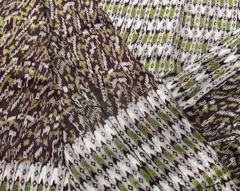 Vintage Silk Saree, Lightweight Fabric, Dressmaking Material