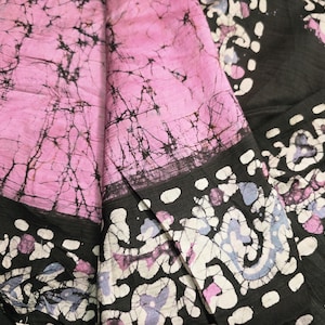 Vintage Silk Sari - Batic Print 5 Yard Fabric - Women&#39;s Wear