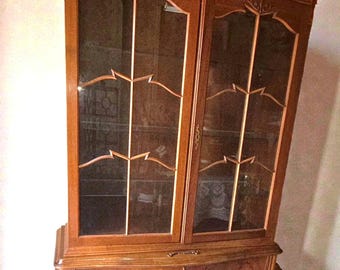 Louis XV Style China Cabinet/Display Cabinet  From 1930's