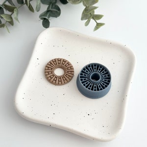 Windowed Faux Rattan Circle | Polymer Clay Cutter | Earring & Jewelry Maker Supplies