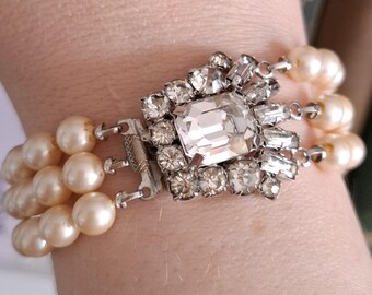 Vintage Pearl Bracelet Upcycled 1950s Art Deco Style Pearl Faux Pearls Wedding Jewellery Vintage Bracelet Something Old Something New