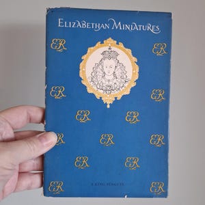 Elizabethan Age Penguin Book Art History The Tudors British History Book British Queen Elizabeth Tudor Era Hans Holbein Art Reference 1950s