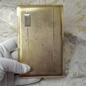 Vintage Cigarette Case Gold Tone Metal Cigarette Case Chrome Box Stash Box Eclectic Cigarette Holder Vintage 1950s Antique Cigarette Case