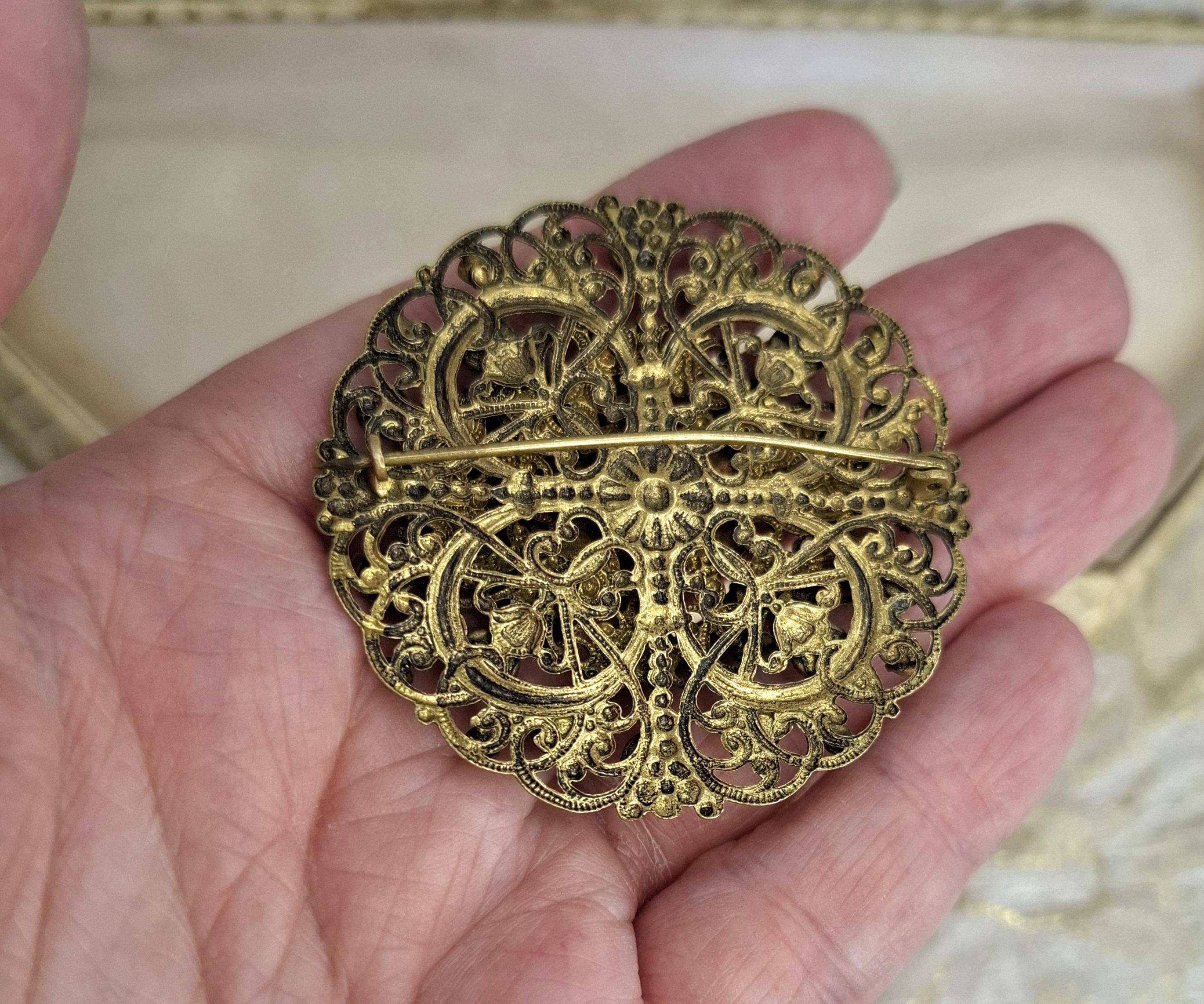 チェコガラスブローチ 1930年代 アンティークブローチ ヴィンテージ