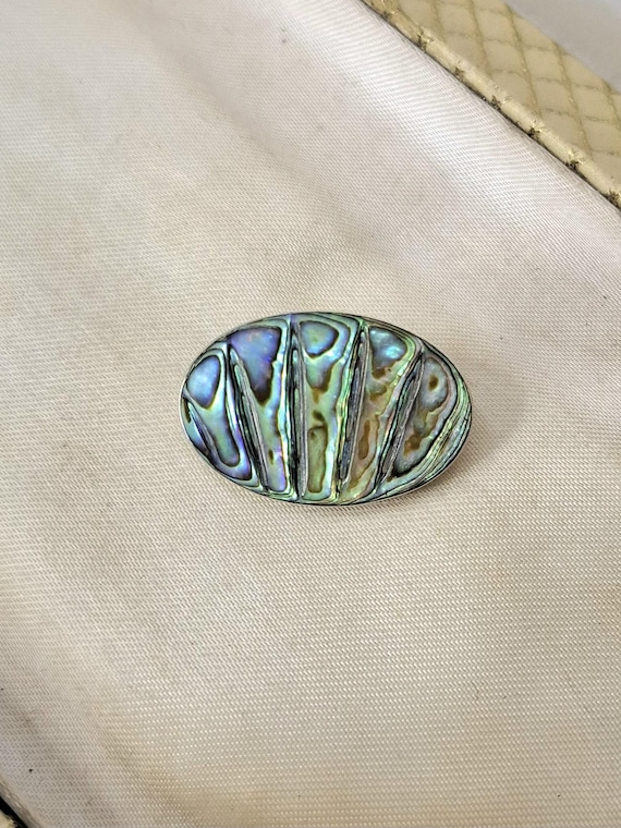 Broche Ancienne Vintage Années 50 - Nacre Et Argent - Occasion Avec Son Histoire
