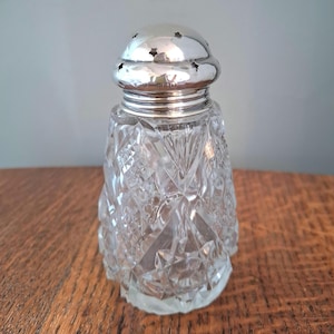 1920s Sugar Caster Sterling Silver Art Deco Powdered Sugar Sifter 1924 London Hallmarked Silver Sugar Shaker Flour Sifter British Antique