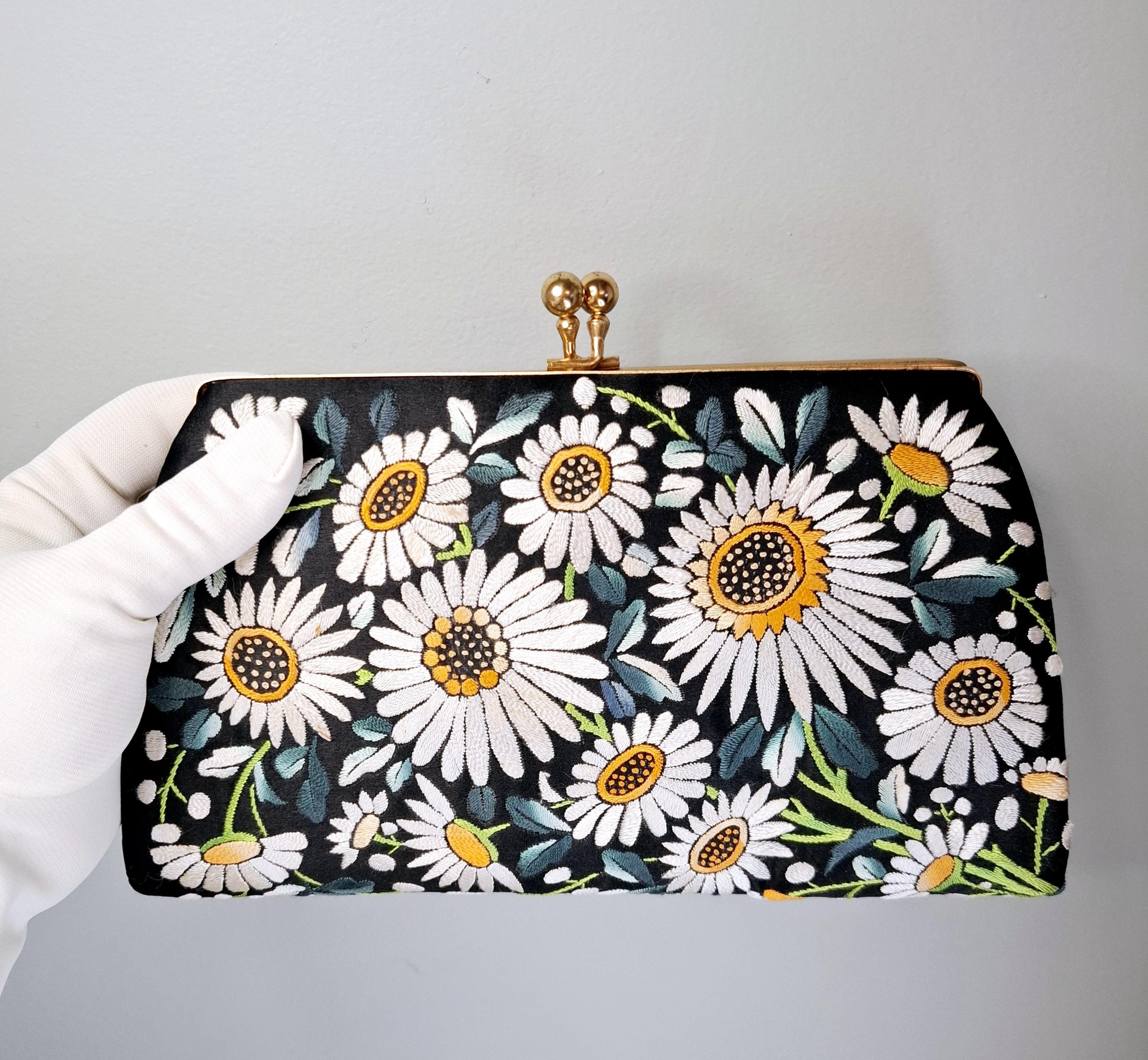 1930s Vintage Clutch Handbag Vintage Handbag with Daisies Black Evening Bag Daisy Handbag Floral Clutch Bag Black Clutch Bag Clutch Purse