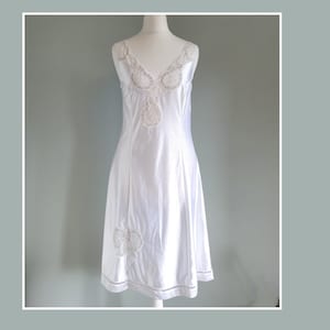 1980s Vintage Nightie White Lace Lingerie Wedding Nightgown image 1