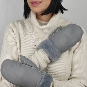 ハンドメイドグレーシープスキンミトン：ナパレザー、ソフトラムウール