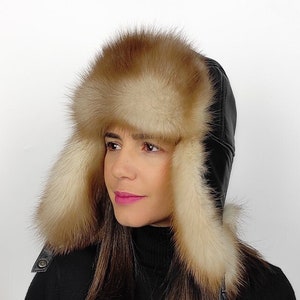 An extraordinary fur trapper hat, Stone Marten Fur hat for Women. A combination of black leather & sable. Unique design , great gift idea