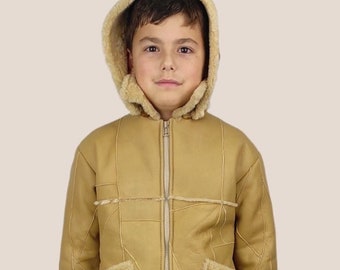 Unisex Beige Sheepskin Jacket fir boys & girls. Very soft and light , a great gift proposal