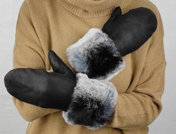 Handgefertigte Schaffell Handschuhe, Schwarzes Nappaleder mit Rex Orylag  Pelz Manschetten - Etsy sterreich