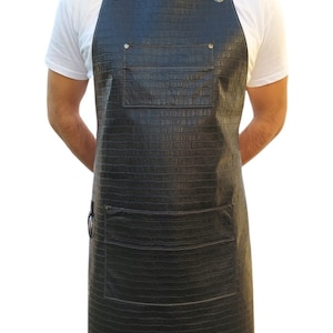 Leather apron . Black Croco Stamped Leather Apron With Leather Pockets & Crossed Leather Straps. Gift for him