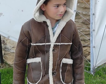 Unisex dark brown Sheepskin Jacket, lambskin winter coat for boys & girls. An everyday coat to accompany your child in outdoor activities