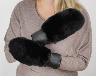 Black Napa Mittens , fur mittens with merinos napalan sheepskin & black rex-orylag fur . Very soft , very elegant pair of gloves . Great fit