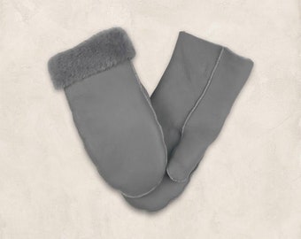 Light Gray Mittens For Children