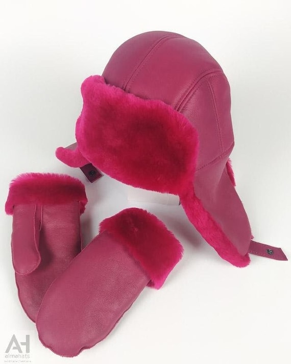 Sheepskin Aviator Hat and Mittens Set Fuxia Sheepskin Aviator Hat & Mittens Set, Women main image 3