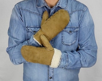 Ein großartiges Paar Lammfellhandschuhe, die jeder Mann oder Frau im Winter haben sollte, Unisex-Handschuhe