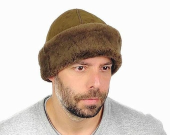 Czapka zimowa unisex z oliwkowej skóry zamszowej z owczej skóry
