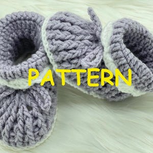MUSTER, Baby Booties.