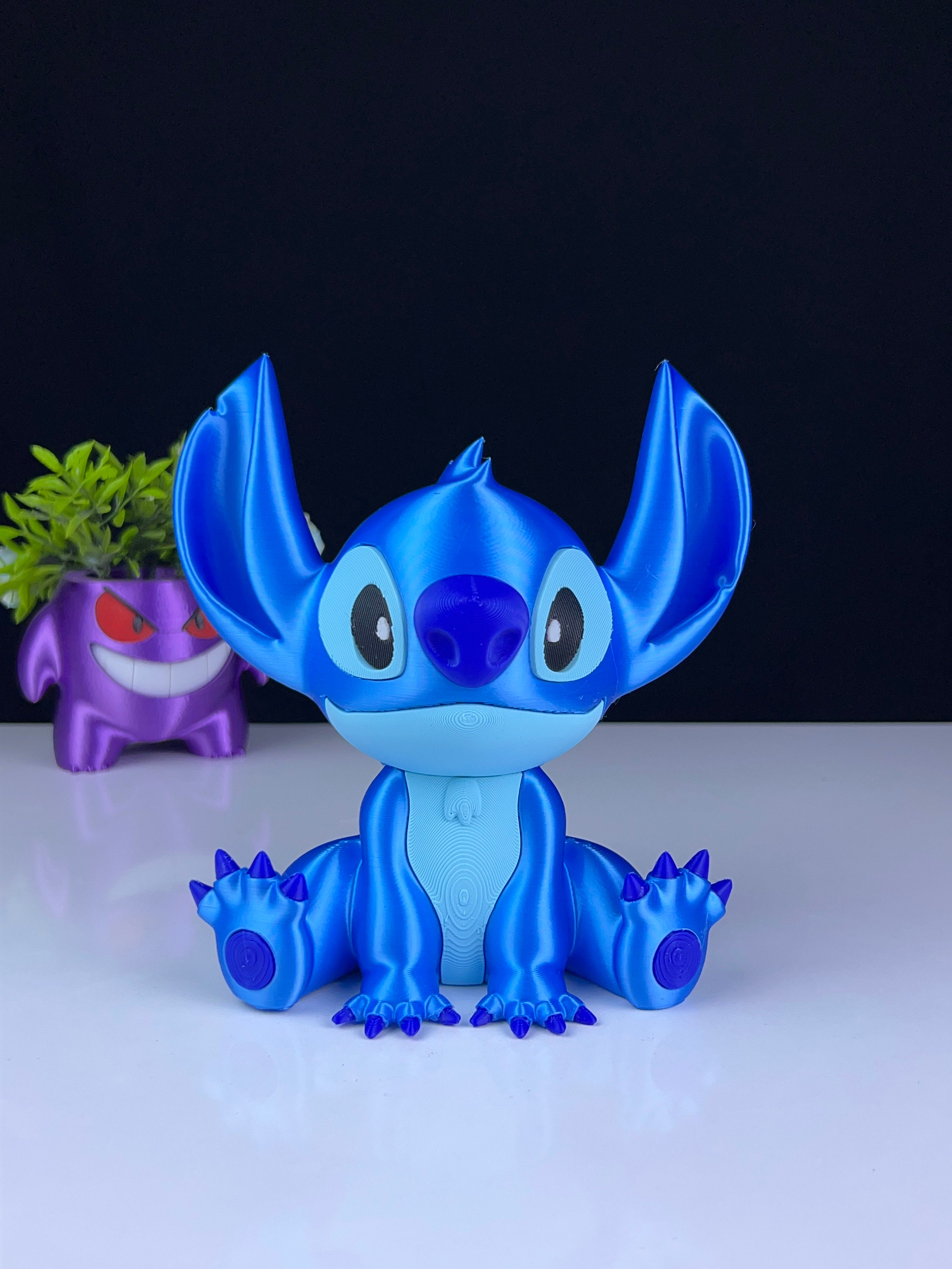 Lilo & Stitch - Voiture à rétrofriction mystère avec figurine Stitch